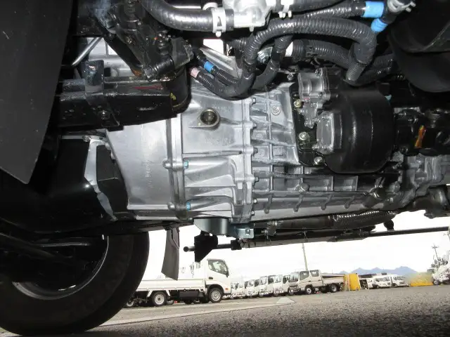 いすゞ フォワード 中型/増トン アームロール ツインホイスト 2RG-FRR90S4の中古トラック画像16