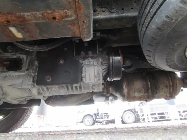 いすゞ エルフ 小型 アルミバン サイドドア TKG-NLR85ANの中古トラック画像16