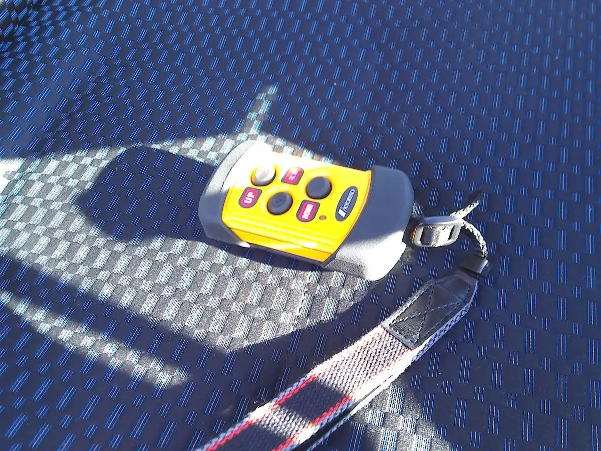 日野 デュトロ 小型 平ボディ パワーゲート 床鉄板の中古トラック画像10