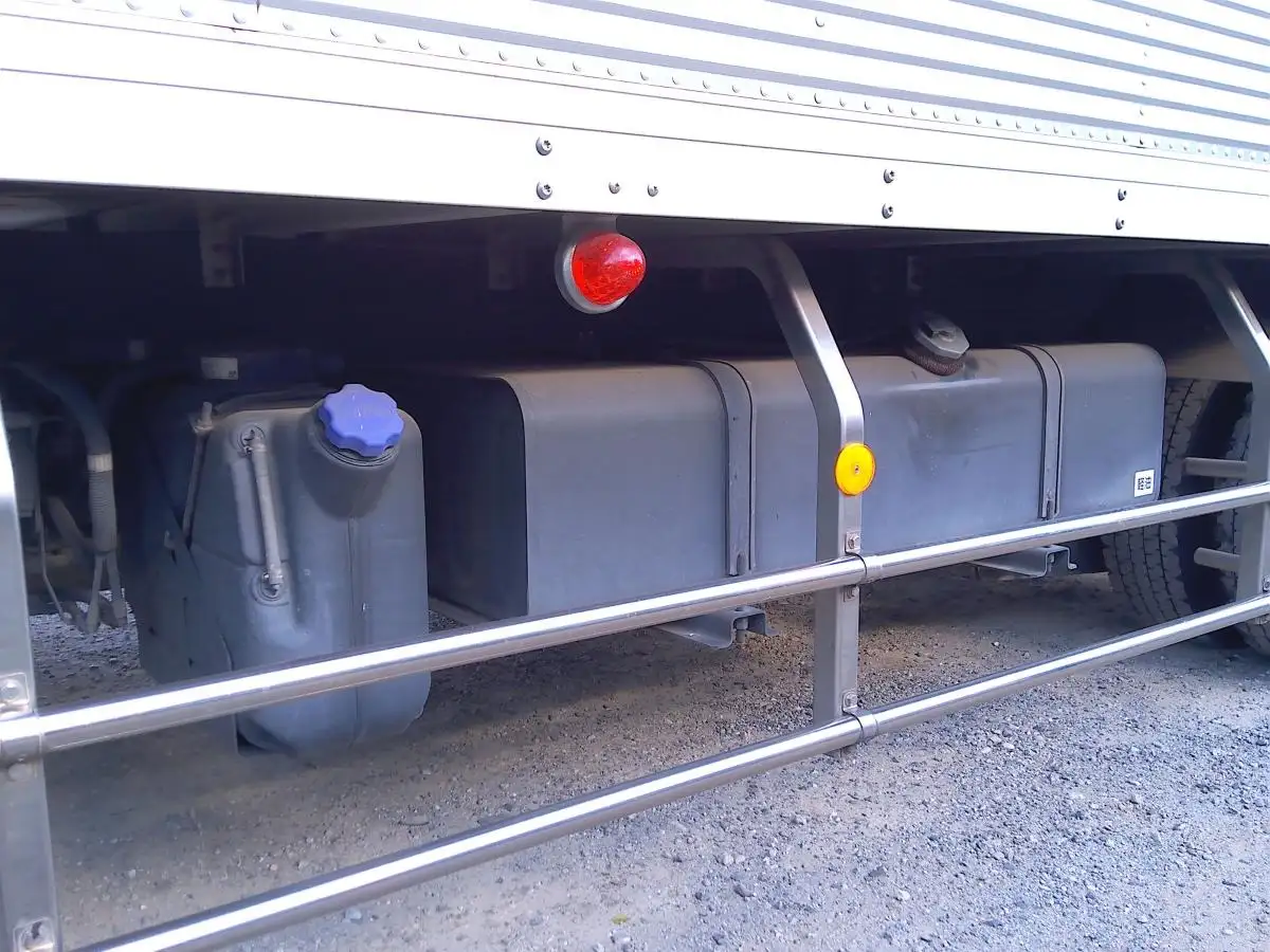 いすゞ フォワード 中型/増トン アルミバン パワーゲート エアサスの中古トラック画像15