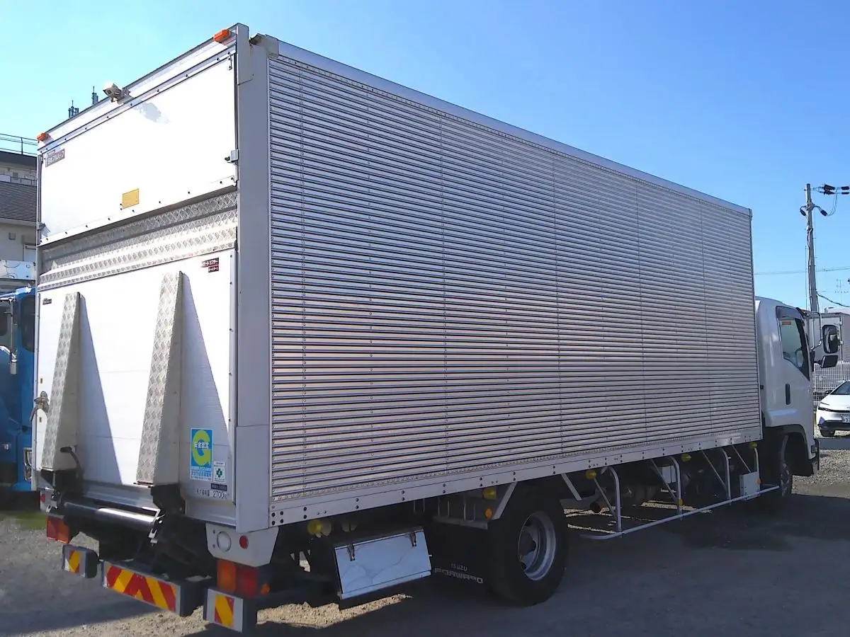 いすゞ フォワード 中型/増トン アルミバン パワーゲート エアサスの中古トラック画像3