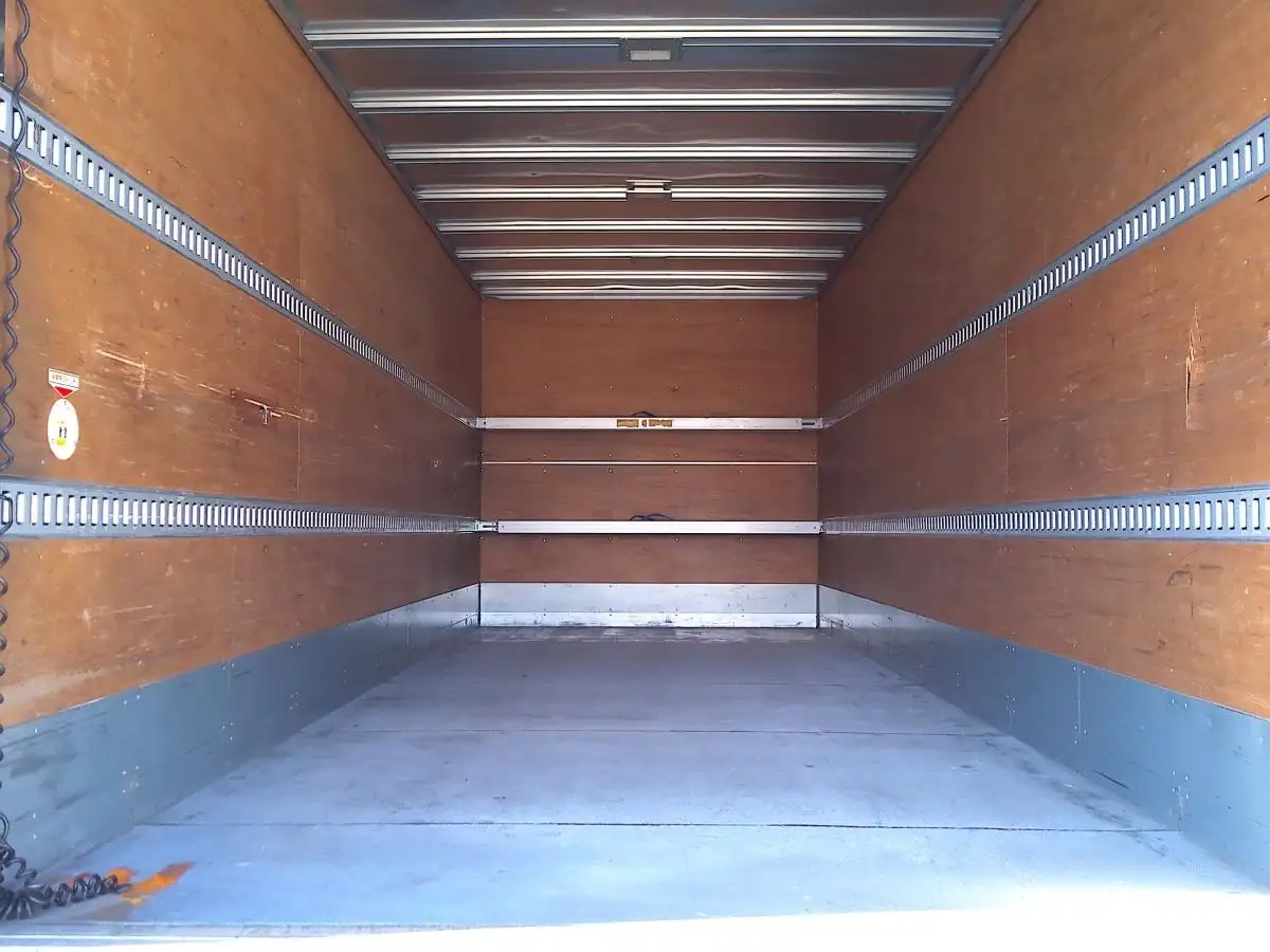 いすゞ フォワード 中型/増トン アルミバン パワーゲート エアサスの中古トラック画像8