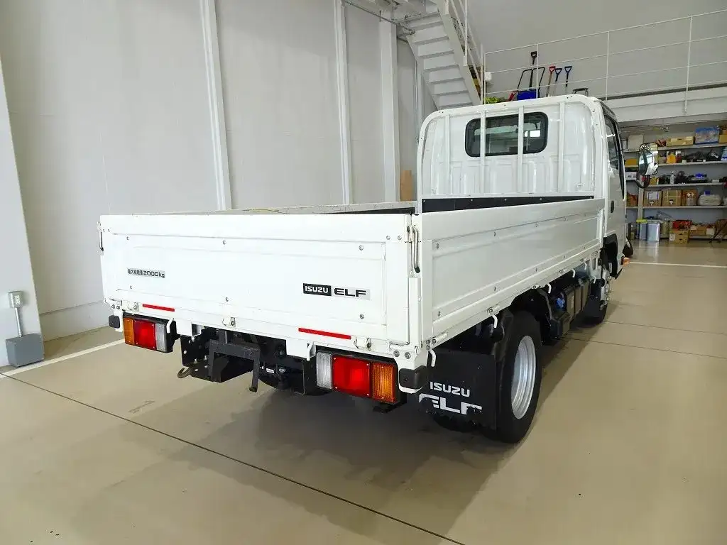 いすゞ エルフ 小型 平ボディ 床鉄板 2RG-NJR88Aの中古トラック画像3