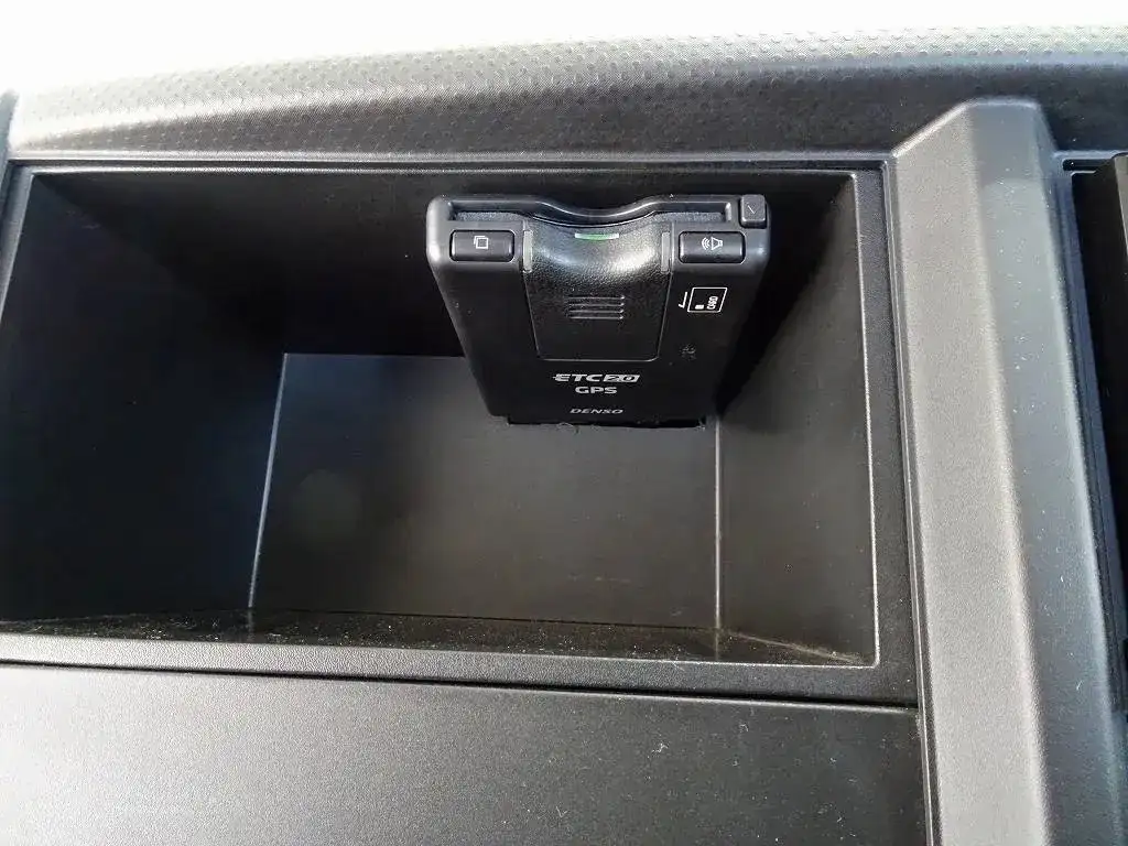 いすゞ エルフ 小型 平ボディ 床鉄板 2RG-NJR88Aの中古トラック画像14