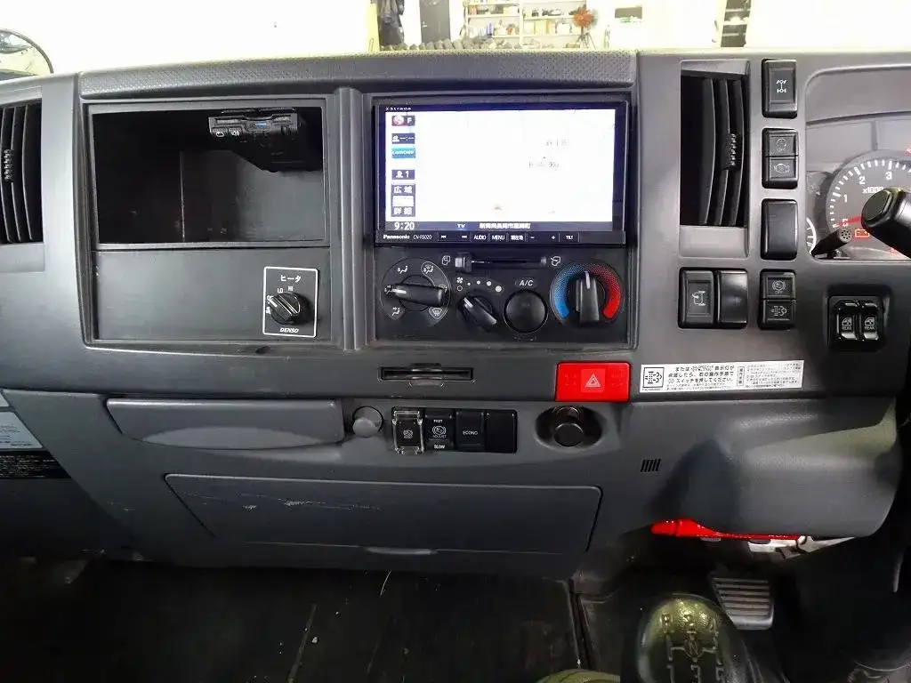いすゞ エルフ 小型 平ボディ Wキャブ パワーゲートの中古トラック画像13