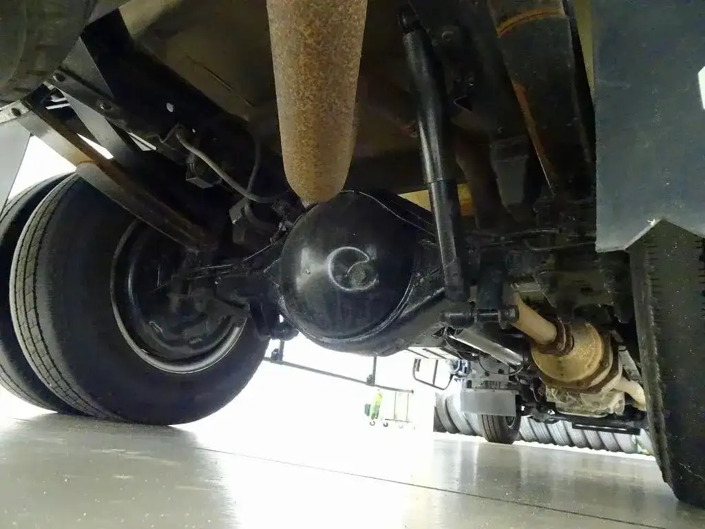 いすゞ エルフ 小型 平ボディ Wキャブ パワーゲートの中古トラック画像19