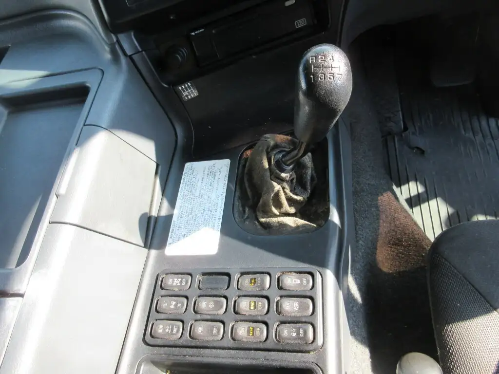 三菱 スーパーグレート 大型 ウイング エアサス ベッドの中古トラック画像14