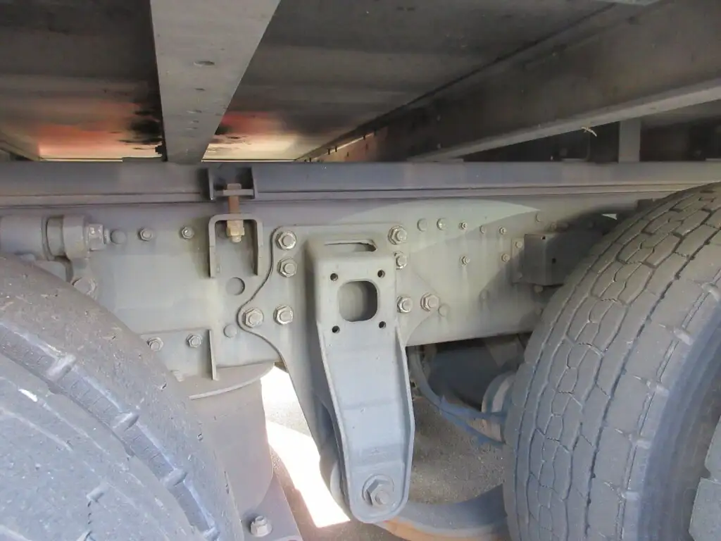 三菱 スーパーグレート 大型 ウイング エアサス ベッドの中古トラック画像18