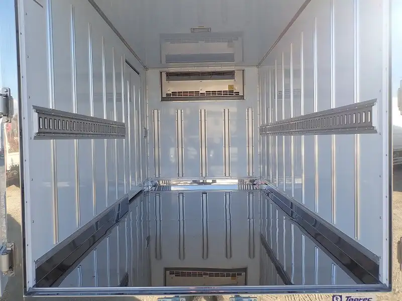 三菱 キャンター 小型 冷凍冷蔵 低温 床ステンの中古トラック画像7