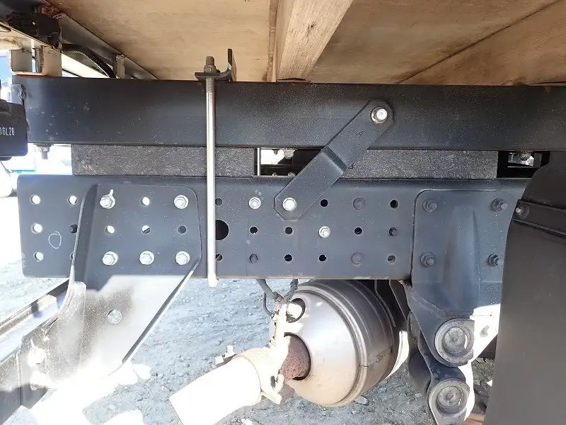 三菱 キャンター 小型 平ボディ 床鉄板 2PG-FBAV0の中古トラック画像18