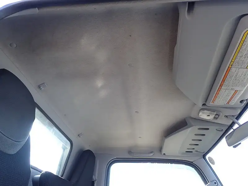 三菱 キャンター 小型 平ボディ 床鉄板 2PG-FBAV0の中古トラック画像15