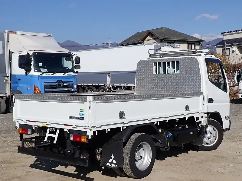 三菱 キャンター 小型 平ボディ 床鉄板 2PG-FBAV0の中古トラック画像3