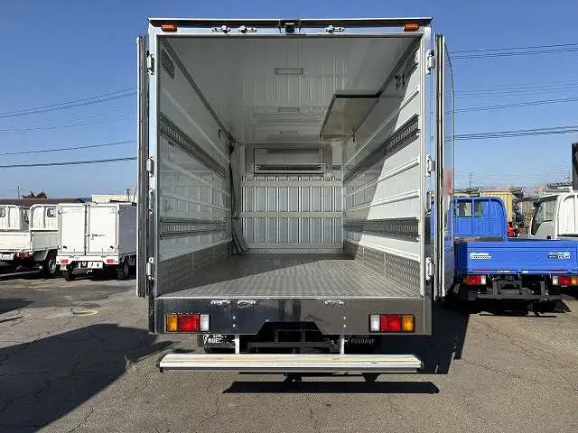 いすゞ エルフ 小型 冷凍冷蔵 低温 床アルミの中古トラック画像5