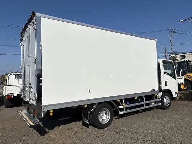 いすゞ エルフ 小型 冷凍冷蔵 低温 床アルミの中古トラック画像2