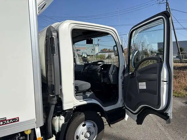 いすゞ エルフ 小型 冷凍冷蔵 低温 床アルミの中古トラック画像14