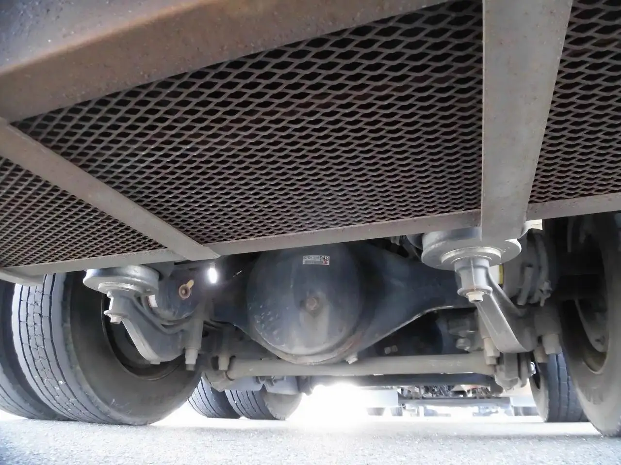 いすゞ ギガ 大型 ウイング エアサス ベッドの中古トラック画像14