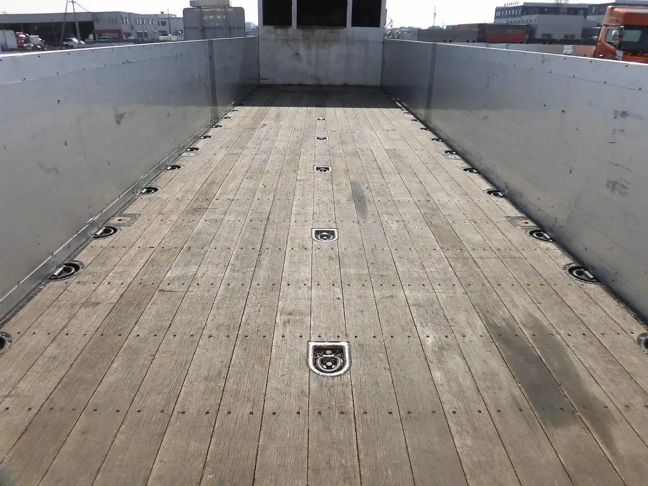 三菱 スーパーグレート 大型 平ボディ アルミブロック エアサスの中古トラック画像9