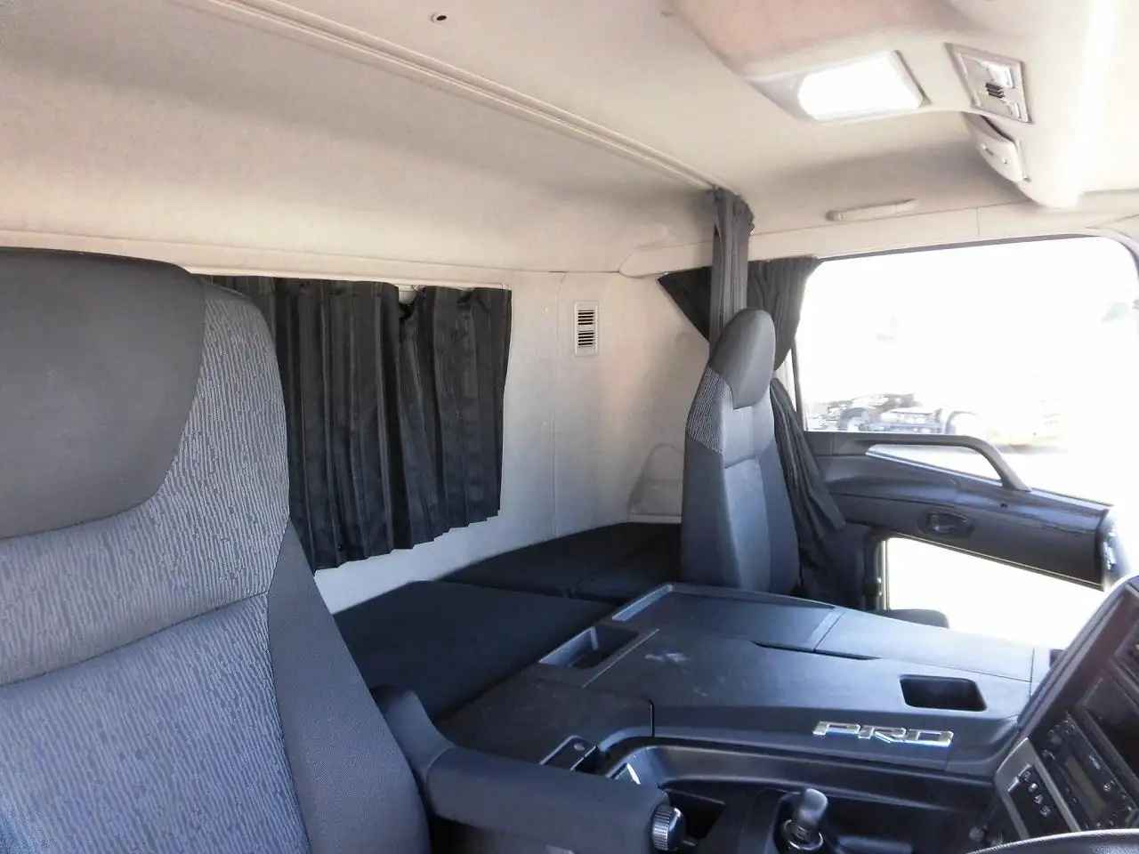 三菱 スーパーグレート 大型 平ボディ アルミブロック エアサスの中古トラック画像13