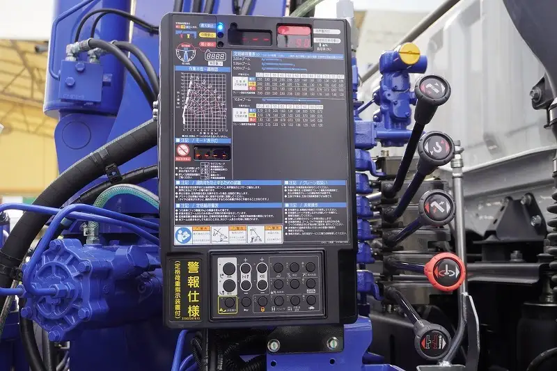 三菱 スーパーグレート 大型 車両重機運搬 4段クレーン ラジコンの中古トラック画像9