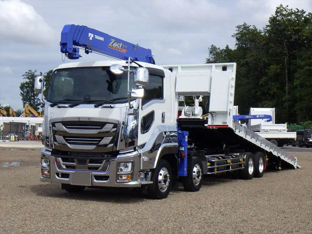 いすゞ ギガ 大型 車両重機運搬 4段クレーン ラジコン の中古トラック【車両No.201937】