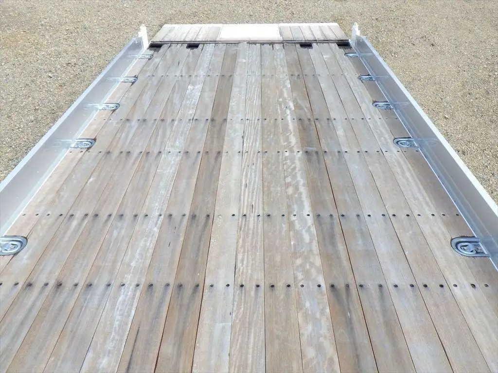 いすゞ ギガ 大型 車両重機運搬 4段クレーン ラジコンの中古トラック画像10