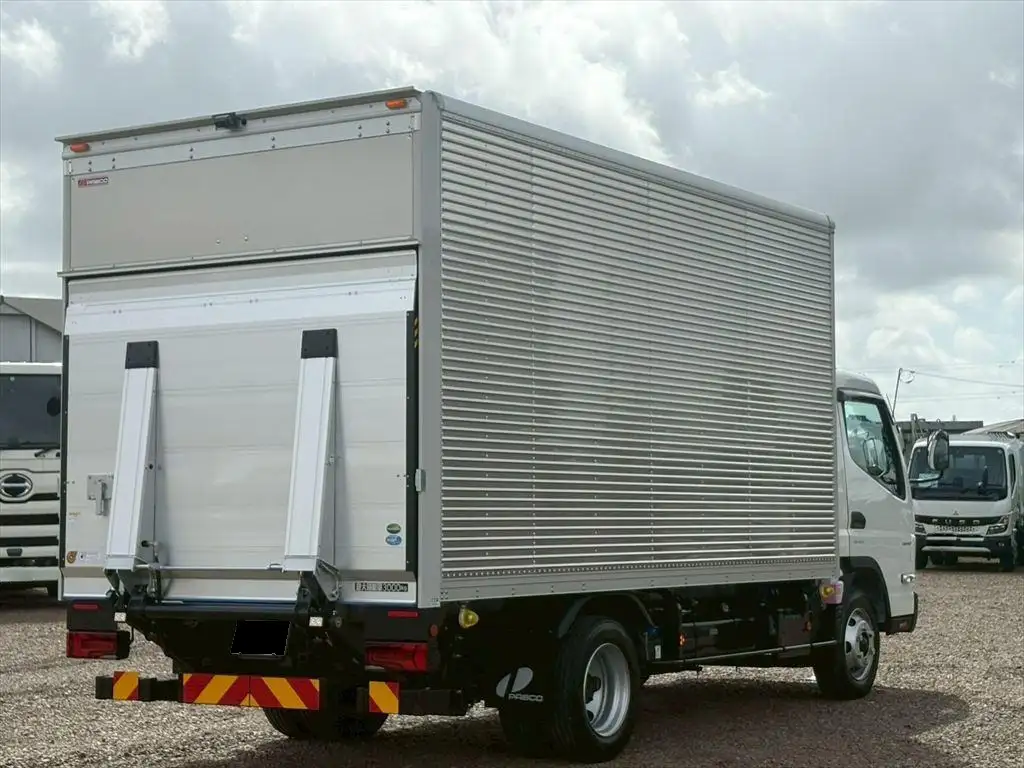 三菱 キャンター 小型 アルミバン パワーゲート サイドドアの中古トラック画像3