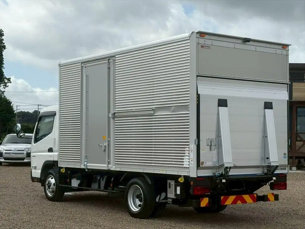 三菱 キャンター 小型 アルミバン パワーゲート サイドドアの中古トラック画像5