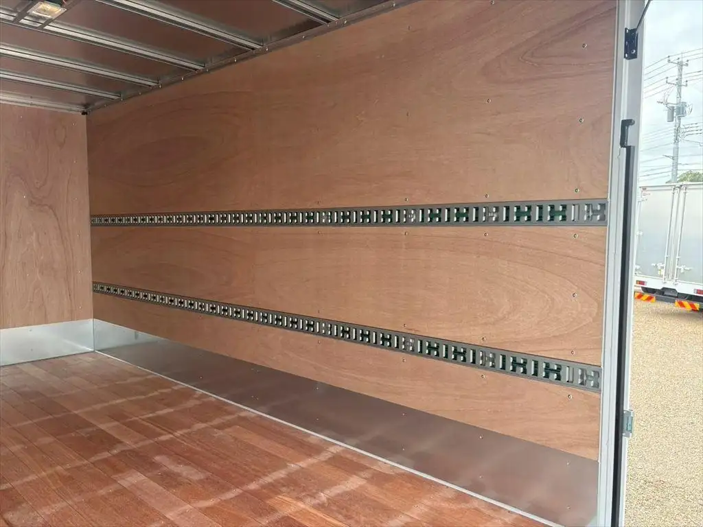 三菱 キャンター 小型 アルミバン パワーゲート サイドドアの中古トラック画像11