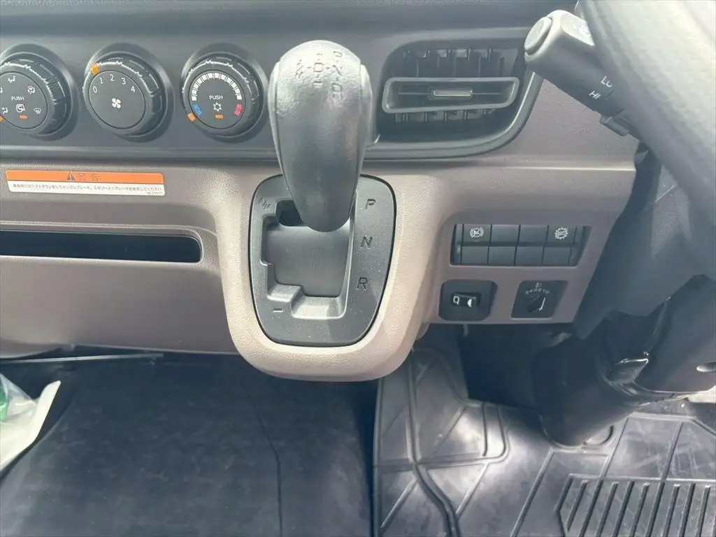 三菱 キャンター 小型 アルミバン パワーゲート サイドドアの中古トラック画像15