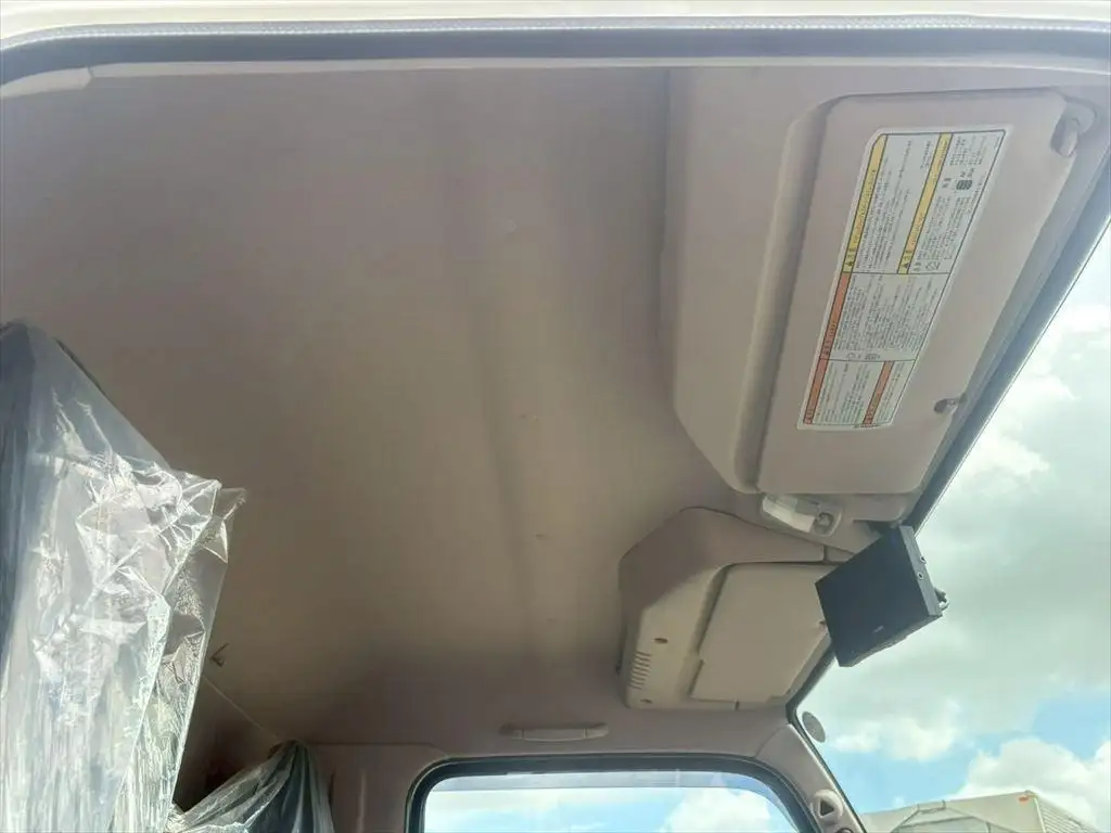三菱 キャンター 小型 アルミバン パワーゲート サイドドアの中古トラック画像像17