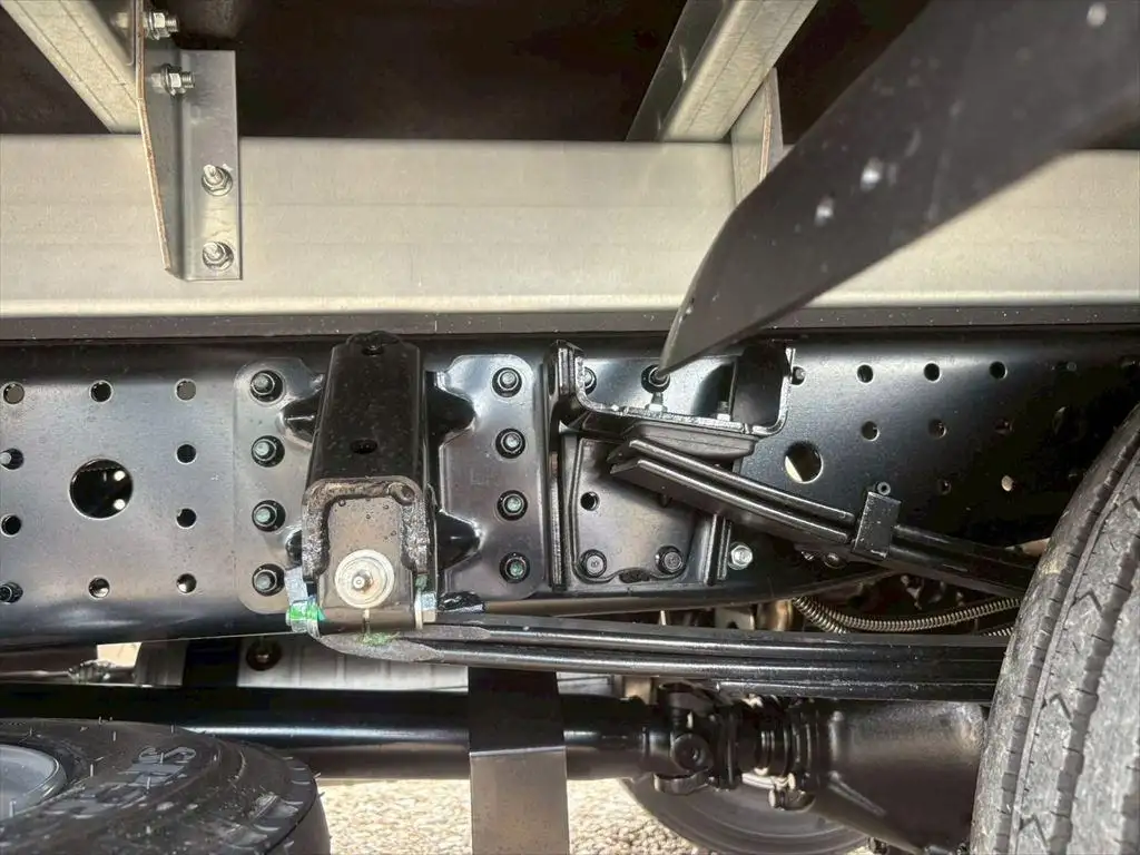 三菱 キャンター 小型 アルミバン パワーゲート サイドドアの中古トラック画像18