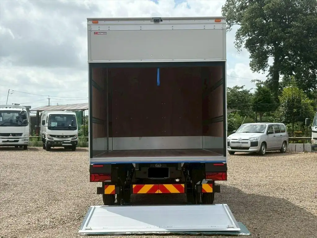 三菱 キャンター 小型 アルミバン パワーゲート サイドドアの中古トラック画像7