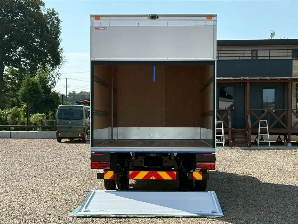 三菱 キャンター 小型 アルミバン パワーゲート サイドドアの中古トラック画像6