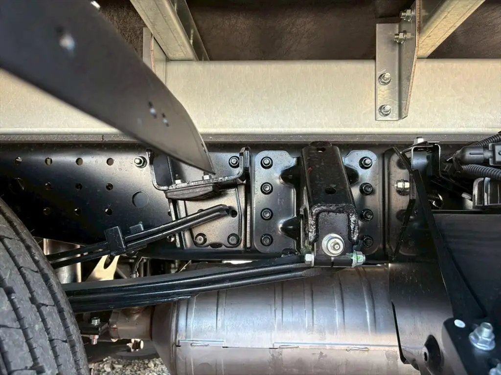 三菱 キャンター 小型 アルミバン パワーゲート サイドドアの中古トラック画像19