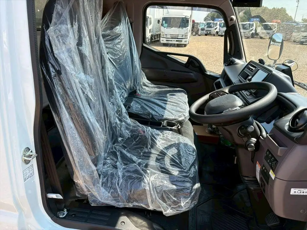 三菱 キャンター 小型 アルミバン パワーゲート サイドドアの中古トラック画像12