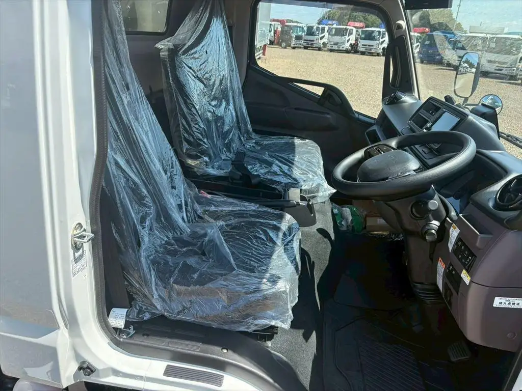 三菱 キャンター 小型 アルミバン パワーゲート サイドドアの中古トラック画像12