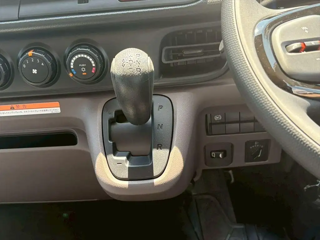 三菱 キャンター 小型 アルミバン パワーゲート サイドドアの中古トラック画像14