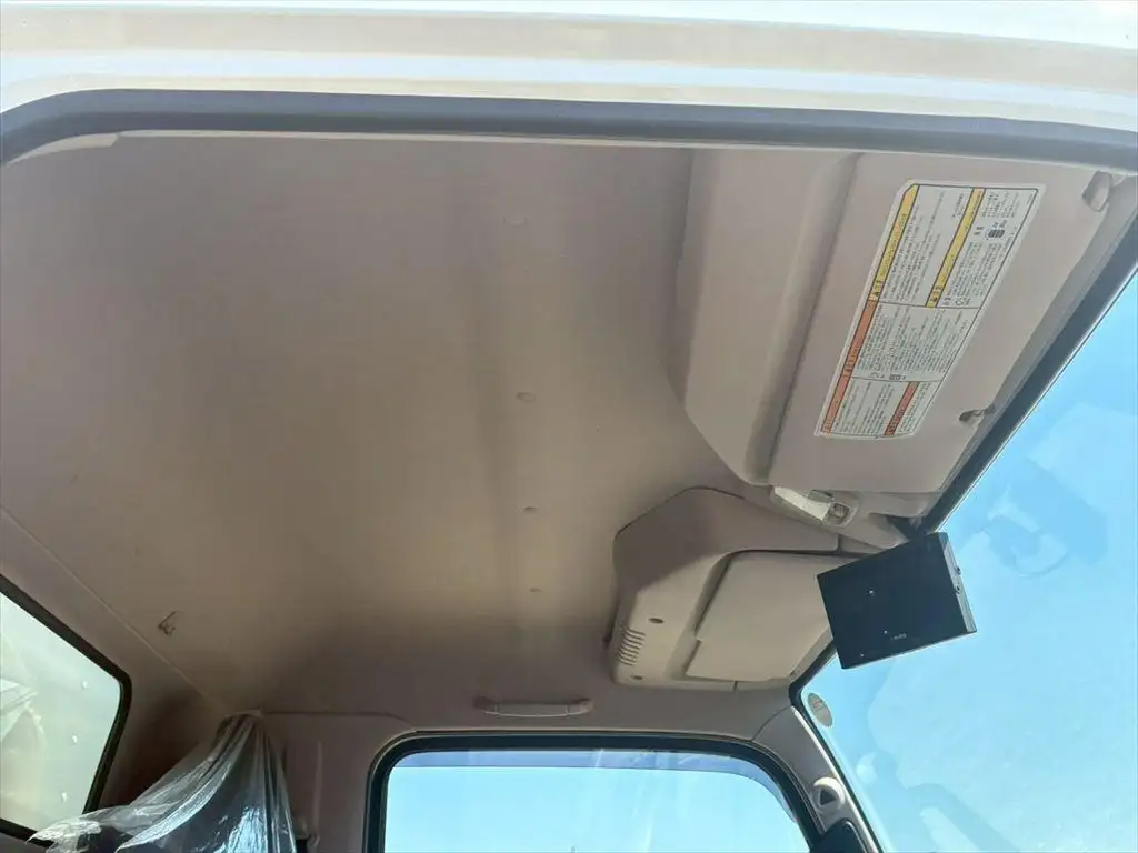 三菱 キャンター 小型 アルミバン パワーゲート サイドドアの中古トラック画像16