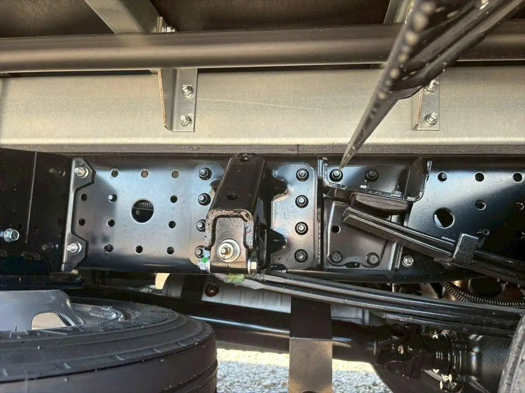 三菱 キャンター 小型 アルミバン パワーゲート サイドドアの中古トラック画像18