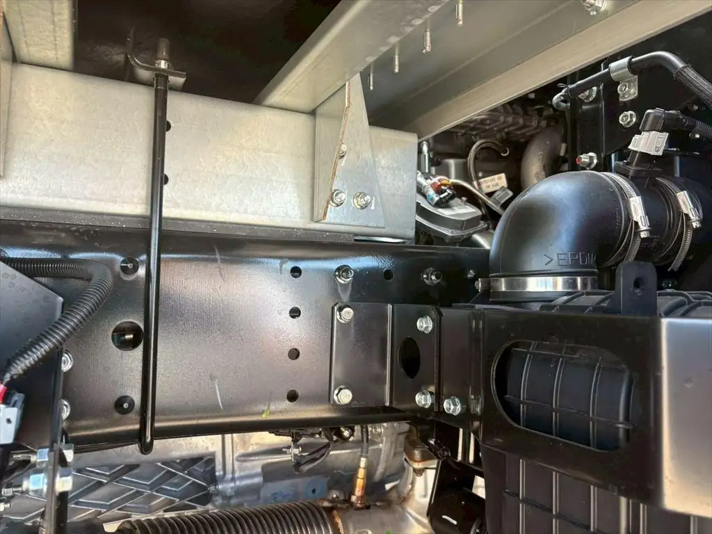 三菱 キャンター 小型 アルミバン パワーゲート サイドドアの中古トラック画像像17