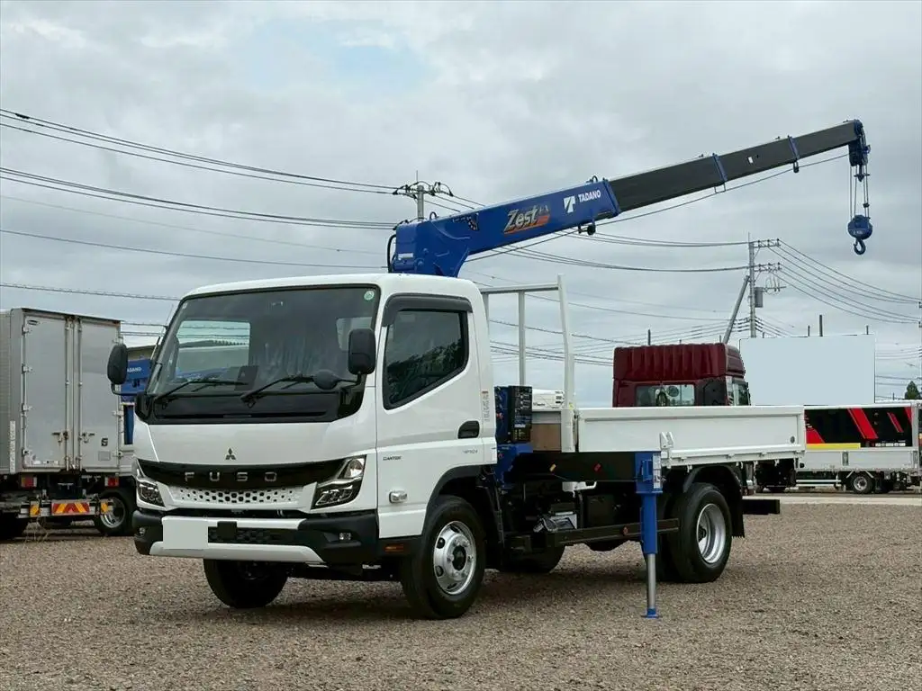 三菱 キャンター 小型 クレーン付 4段 ラジコン の中古トラック【車両No.201944】