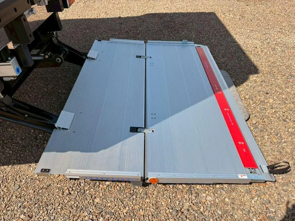 三菱 ファイター 中型/増トン 冷凍冷蔵 低温 パワーゲートの中古トラック画像11