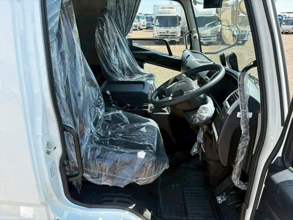 三菱 ファイター 中型/増トン 冷凍冷蔵 低温 パワーゲートの中古トラック画像12