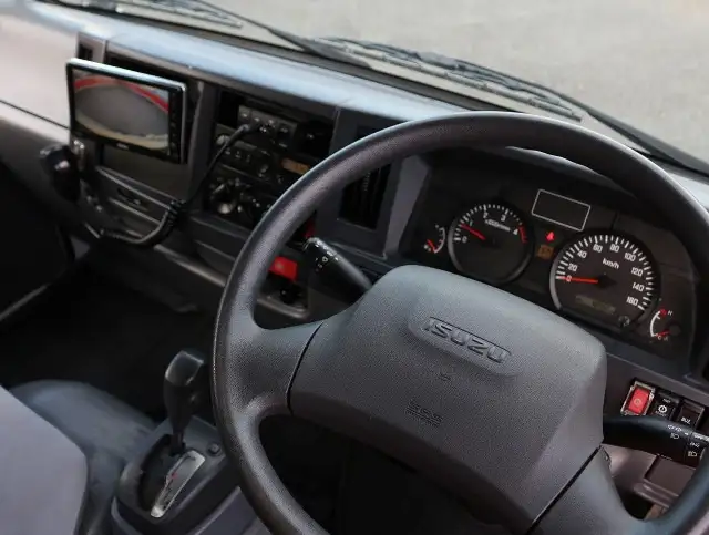 いすゞ エルフ 小型 アルミバン 3枚観音 TRG-NHR85ANの中古トラック画像13