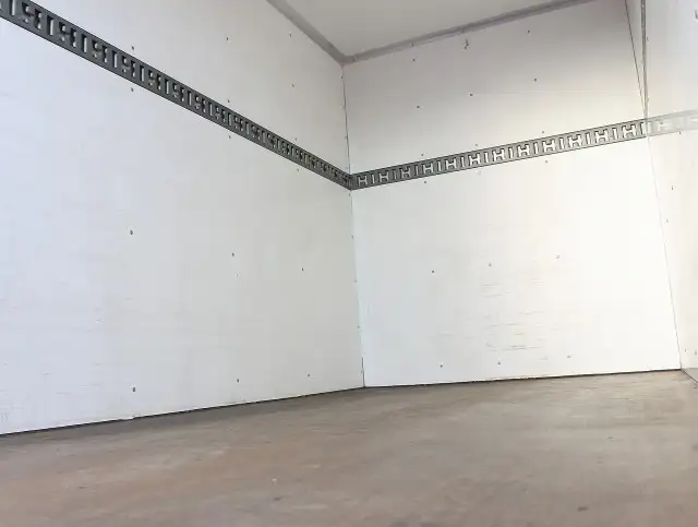 いすゞ エルフ 小型 アルミバン 3枚観音 TRG-NHR85ANの中古トラック画像9