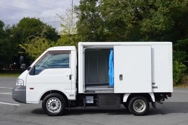 マツダ ボンゴ 小型 冷凍冷蔵 中温 サイドドアの中古トラック画像10