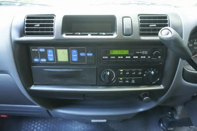 マツダ ボンゴ 小型 冷凍冷蔵 中温 サイドドアの中古トラック画像13