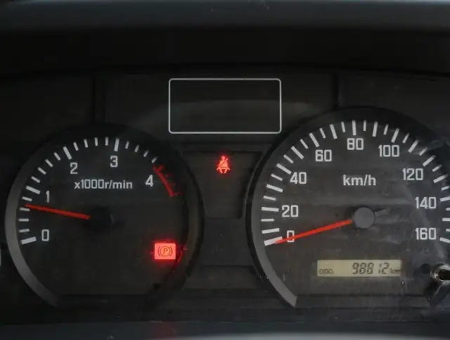 いすゞ エルフ 小型 平ボディ Wキャブ TRG-NLR85ARの中古トラック画像12