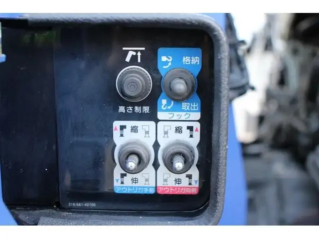 三菱 キャンター 小型 クレーン付 床鉄板 3段の中古トラック画像10