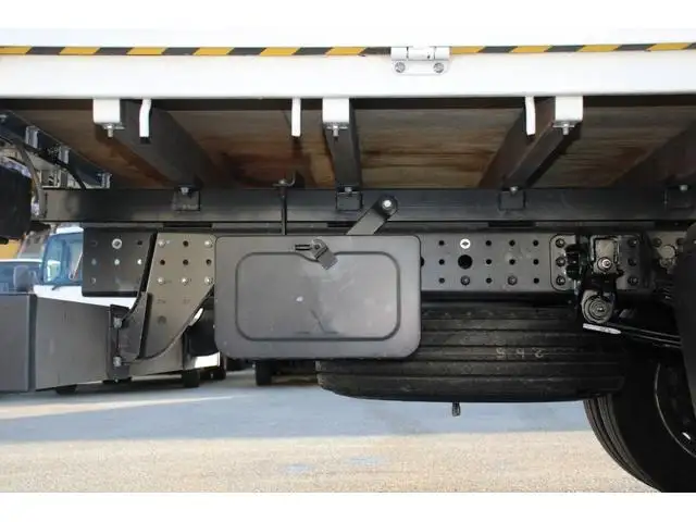 三菱 キャンター 小型 クレーン付 床鉄板 3段の中古トラック画像像17